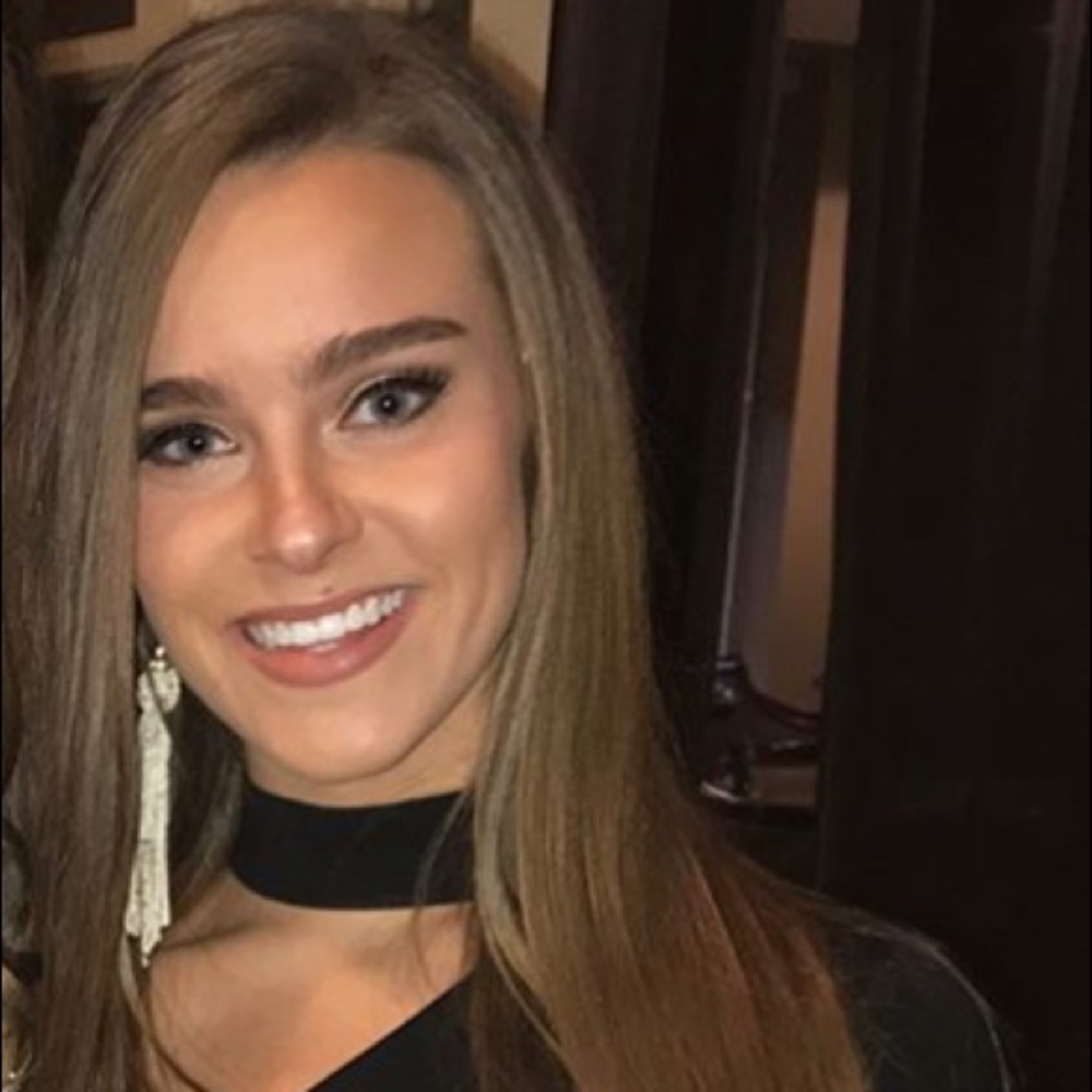 Meet your Posher, Kenzie
